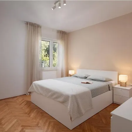 Ana Apartman Rabac